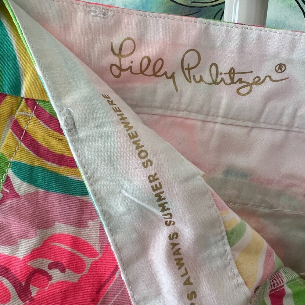 Lilly Pultizer Multicolored Psychedelic Shorts Green Pink Yellow Blue - Picture 4 of 4